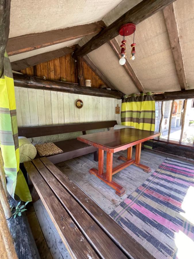Cottage house Mizhhirya (Transcarpathia) Exterior foto